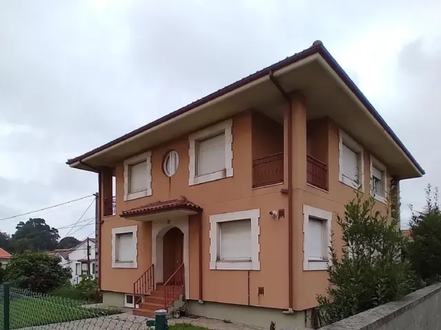 Casa en venta en Calle Real, 2 en Maliaño por 249,000 €